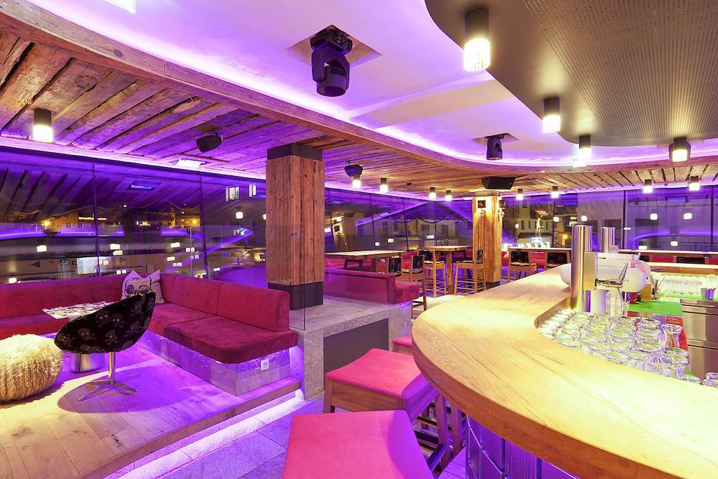 Harakiri Partyhouse Hotel Mayrhofen Kültér fotó
