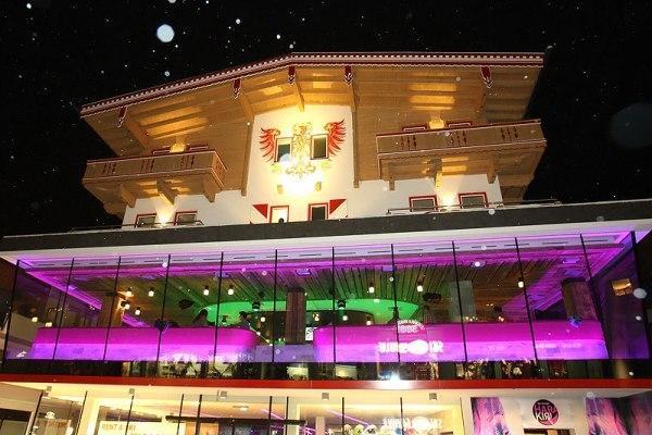 Harakiri Partyhouse Hotel Mayrhofen Kültér fotó
